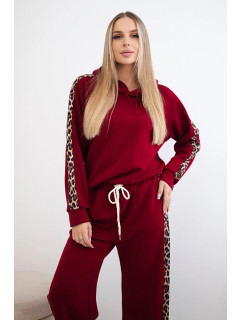 Viskózová souprava s model 20539590 pruhy Burgundsko - K-Fashion