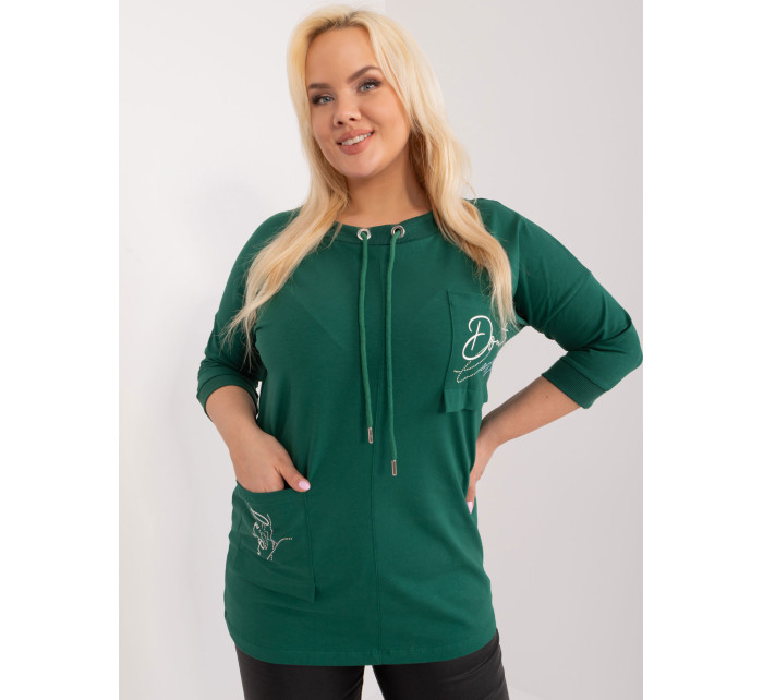 Tmavě zelená halenka plus size s kapsami