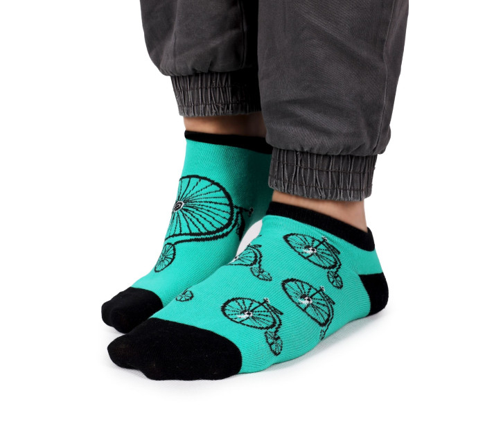 Yoclub Kotníkové vtipné bavlněné ponožky Vzory Barvy Zelená