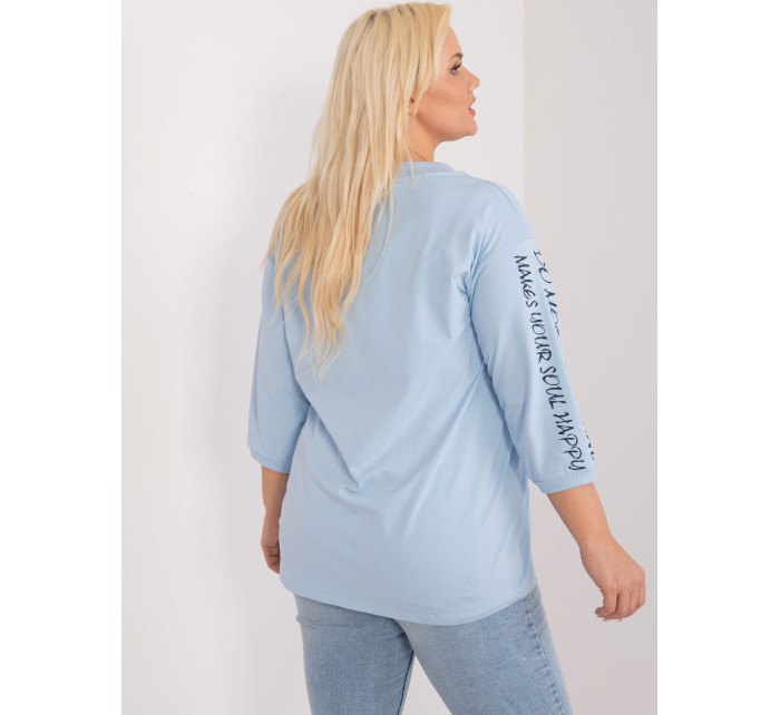 Světle modrá halenka plus size s 3/4 rukávy