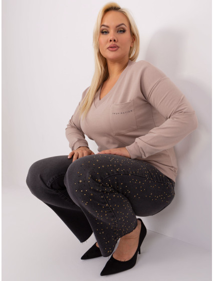 Béžová dámská halenka plus size s výstřihem