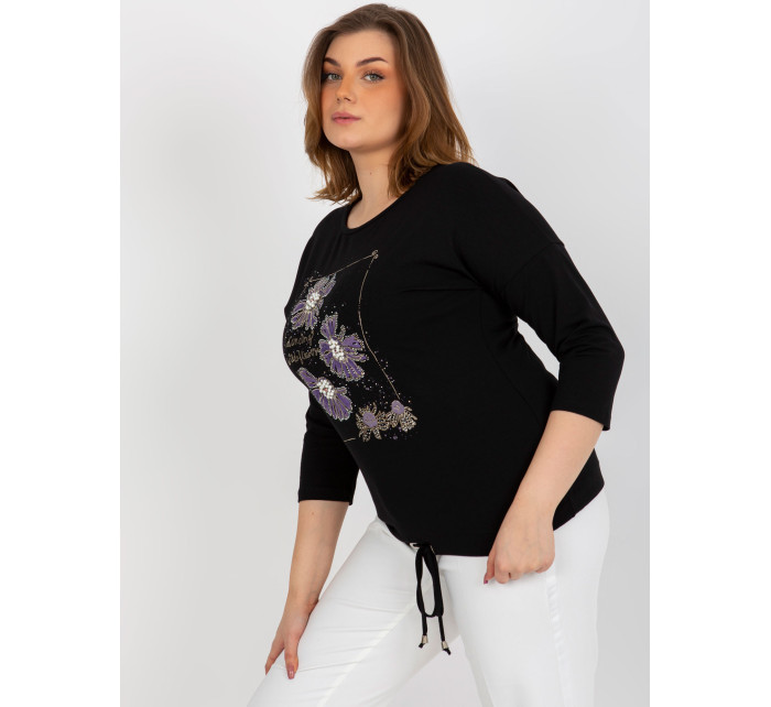 Dámská halenka plus size s 3/4 rukávy a potiskem - černá